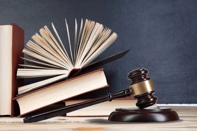 Level 5 Extended Diploma In Law