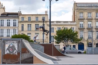 Skateboarding Tricks Level 4