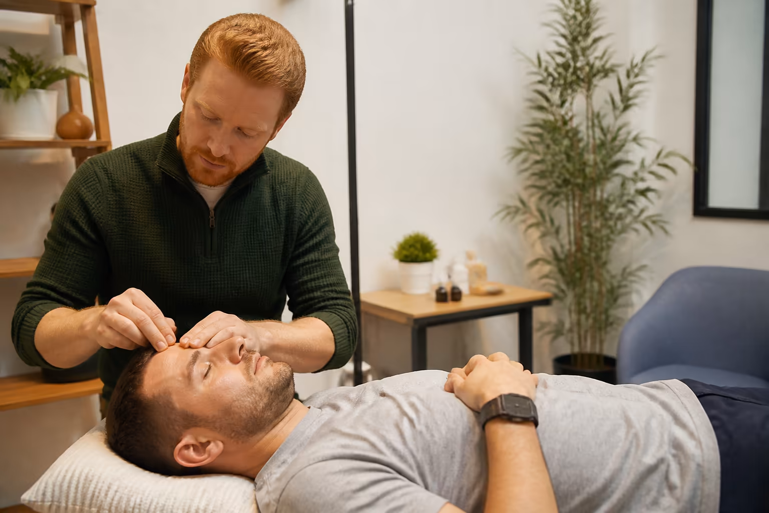 Acupressure Expert for Pain Relief-90723 Acupressure Expert for Pain Relief-90723