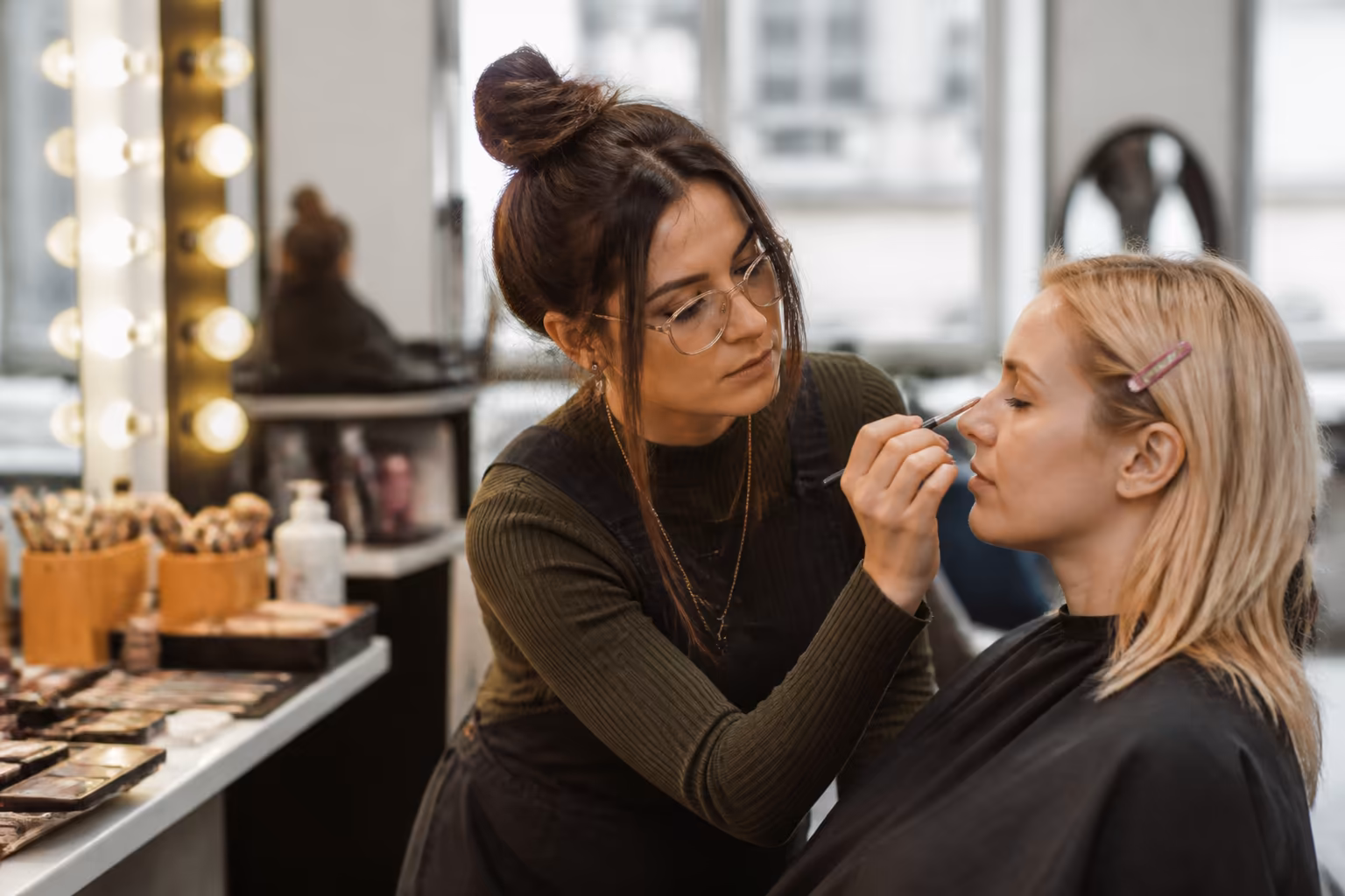 Advanced Makeup Artist-89279 Advanced Makeup Artist-89279