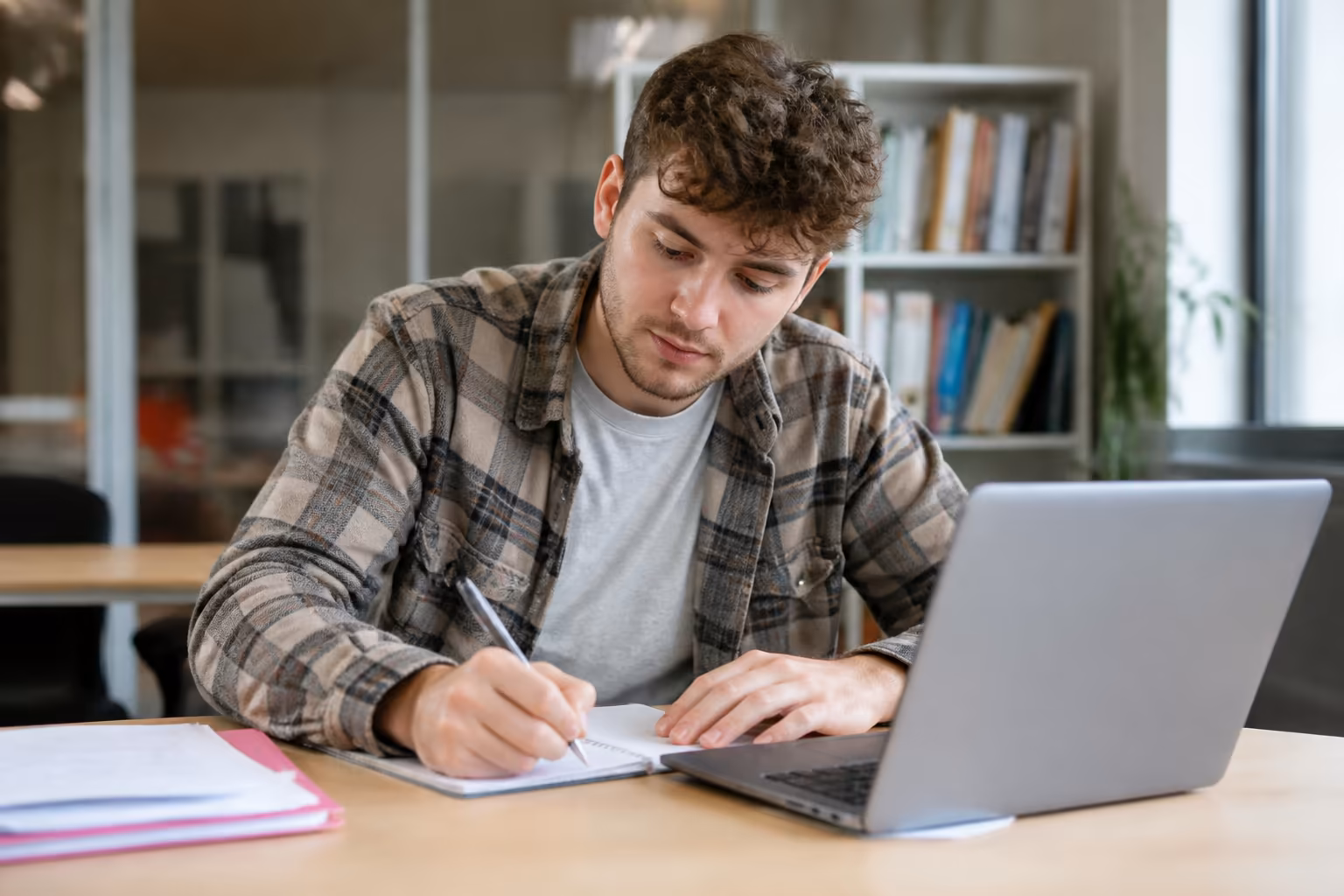 Functional Skills Level 2 English-89981 Functional Skills Level 2 English-89981