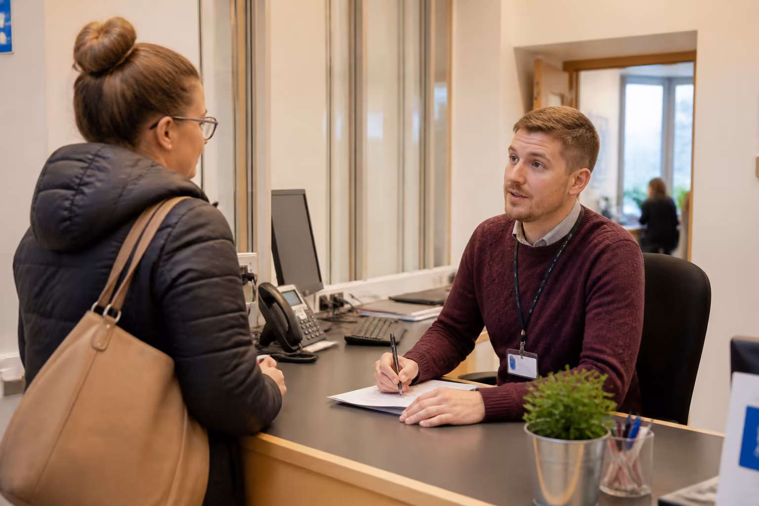 School Receptionist-93100 School Receptionist-93100